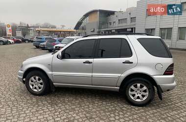 Внедорожник / Кроссовер Mercedes-Benz M-Class 1998 в Днепре