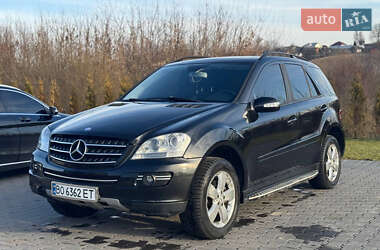 Внедорожник / Кроссовер Mercedes-Benz M-Class 2006 в 