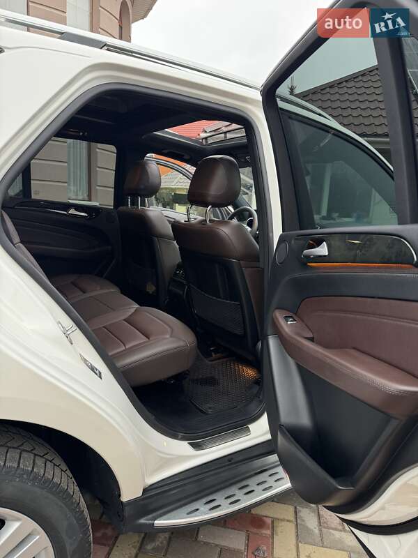 Внедорожник / Кроссовер Mercedes-Benz M-Class 2014 в Василькове