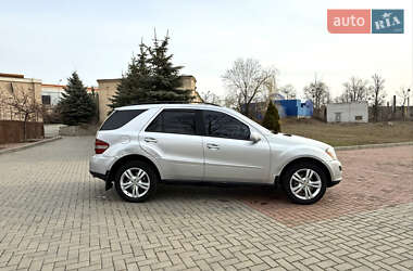 Позашляховик / Кросовер Mercedes-Benz M-Class 2006 в Харкові