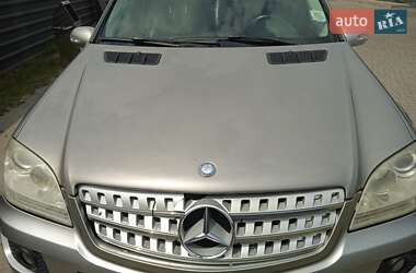 Позашляховик / Кросовер Mercedes-Benz M-Class 2006 в Ковелі