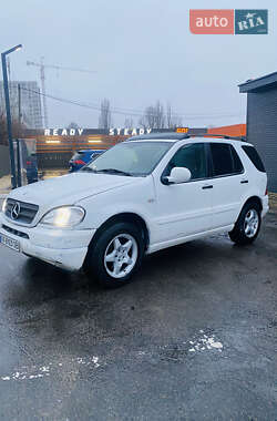 Внедорожник / Кроссовер Mercedes-Benz M-Class 2000 в Харькове