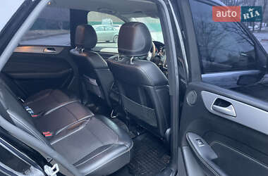 Внедорожник / Кроссовер Mercedes-Benz M-Class 2012 в 