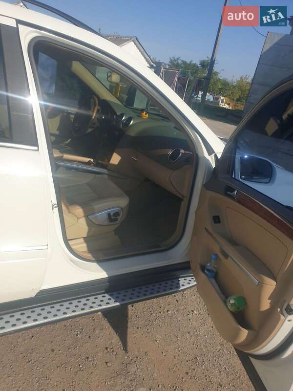 Внедорожник / Кроссовер Mercedes-Benz M-Class 2008 в Тернополе