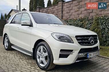 Позашляховик / Кросовер Mercedes-Benz M-Class 2013 в 