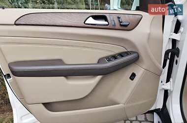 Позашляховик / Кросовер Mercedes-Benz M-Class 2013 в 