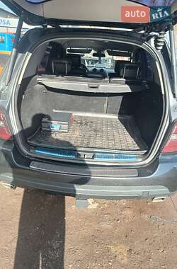 Внедорожник / Кроссовер Mercedes-Benz M-Class 2006 в 