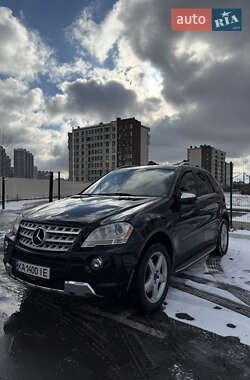 Внедорожник / Кроссовер Mercedes-Benz M-Class 2008 в Киеве