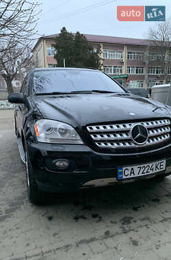 Позашляховик / Кросовер Mercedes-Benz M-Class 2007 в Золотоноші