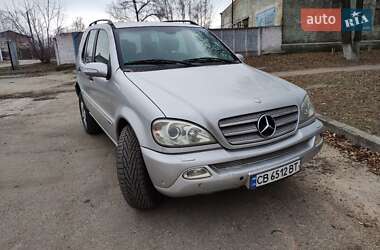 Внедорожник / Кроссовер Mercedes-Benz M-Class 2003 в 
