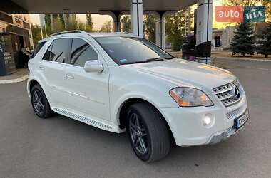 Внедорожник / Кроссовер Mercedes-Benz M-Class 2008 в 