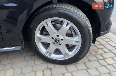 Позашляховик / Кросовер Mercedes-Benz M-Class 2011 в 