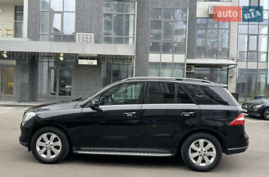 Внедорожник / Кроссовер Mercedes-Benz M-Class 2012 в Киеве