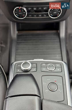 Внедорожник / Кроссовер Mercedes-Benz M-Class 2013 в 