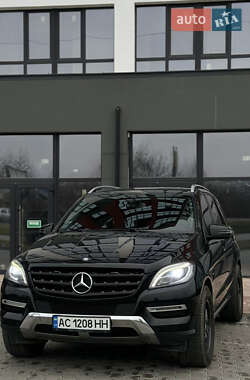 Позашляховик / Кросовер Mercedes-Benz M-Class 2013 в Луцьку