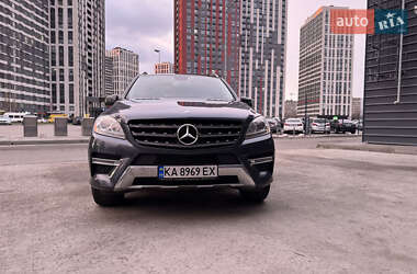 Внедорожник / Кроссовер Mercedes-Benz M-Class 2013 в Киеве