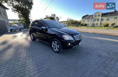 Внедорожник / Кроссовер Mercedes-Benz M-Class 2008 в Галиче