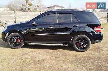 Внедорожник / Кроссовер Mercedes-Benz M-Class 2007 в 