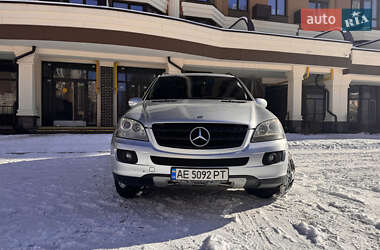 Внедорожник / Кроссовер Mercedes-Benz M-Class 2006 в Киеве