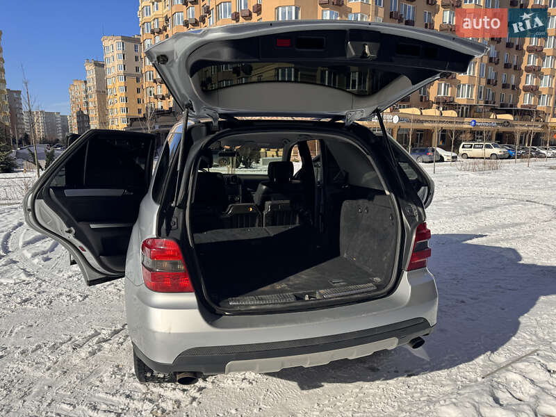Внедорожник / Кроссовер Mercedes-Benz M-Class 2006 в Киеве