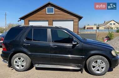 Внедорожник / Кроссовер Mercedes-Benz M-Class 2005 в 