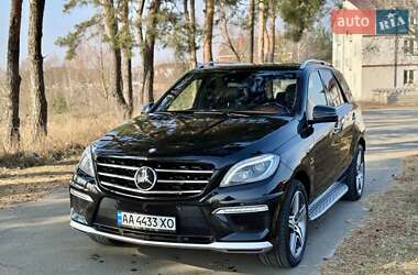 Позашляховик / Кросовер Mercedes-Benz M-Class 2014 в Києві