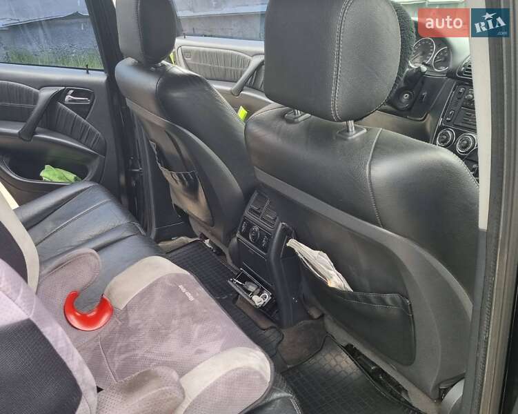 Позашляховик / Кросовер Mercedes-Benz M-Class 2004 в Києві