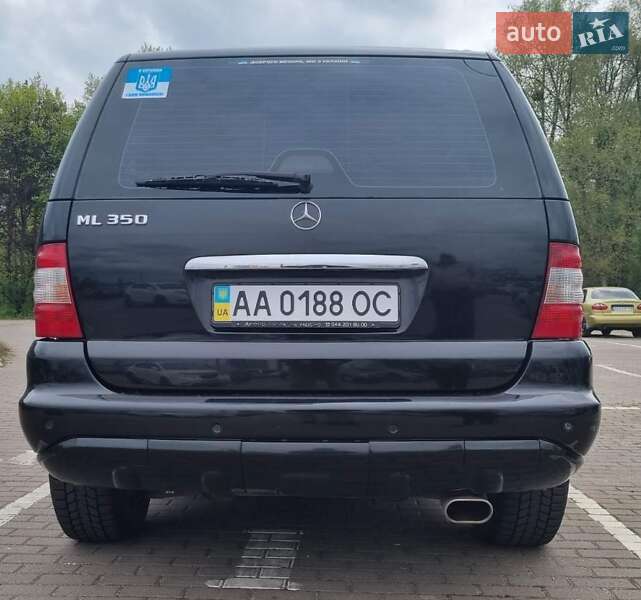 Позашляховик / Кросовер Mercedes-Benz M-Class 2004 в Києві