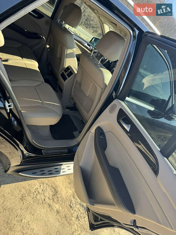 Позашляховик / Кросовер Mercedes-Benz M-Class 2013 в Львові