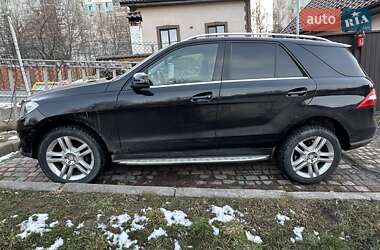 Внедорожник / Кроссовер Mercedes-Benz M-Class 2014 в Ровно