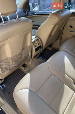 Внедорожник / Кроссовер Mercedes-Benz M-Class 2011 в 