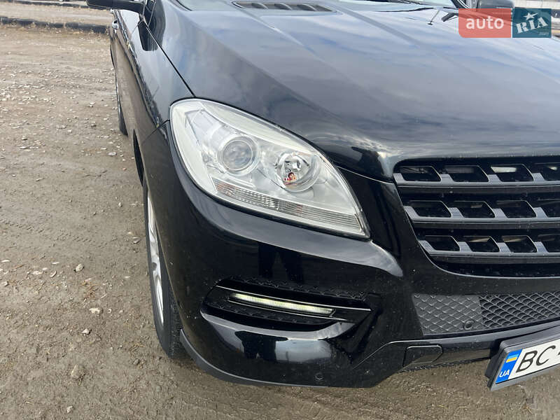 Внедорожник / Кроссовер Mercedes-Benz M-Class 2013 в Львове