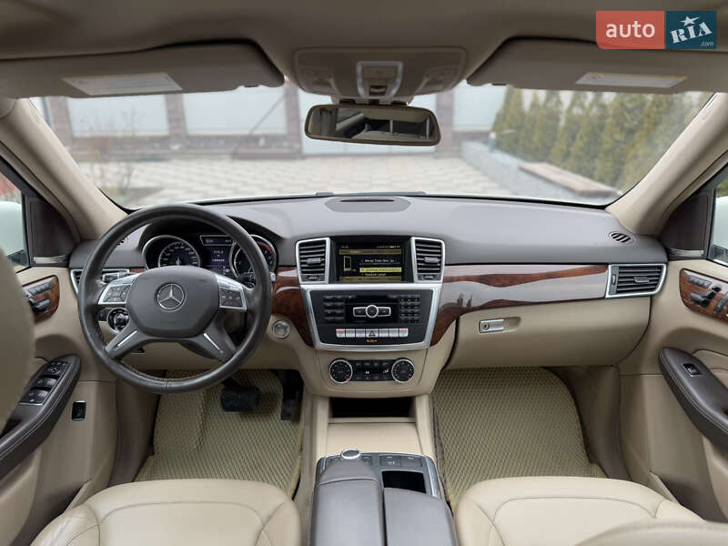 Внедорожник / Кроссовер Mercedes-Benz M-Class 2012 в Летичеве