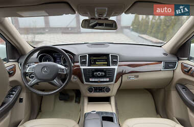 Внедорожник / Кроссовер Mercedes-Benz M-Class 2012 в 