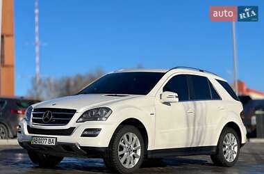Внедорожник / Кроссовер Mercedes-Benz M-Class 2010 в 