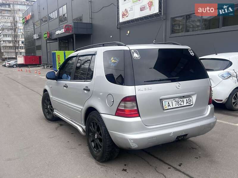 Внедорожник / Кроссовер Mercedes-Benz M-Class 1999 в Мироновке