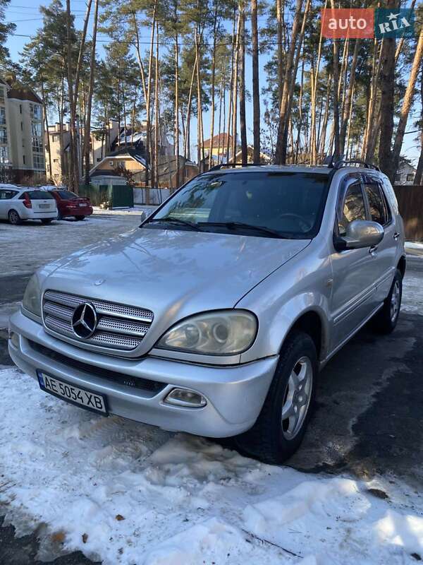 Внедорожник / Кроссовер Mercedes-Benz M-Class 1999 в Ирпене