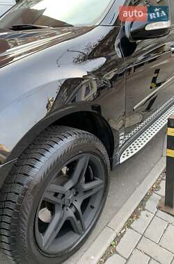 Внедорожник / Кроссовер Mercedes-Benz M-Class 2008 в 