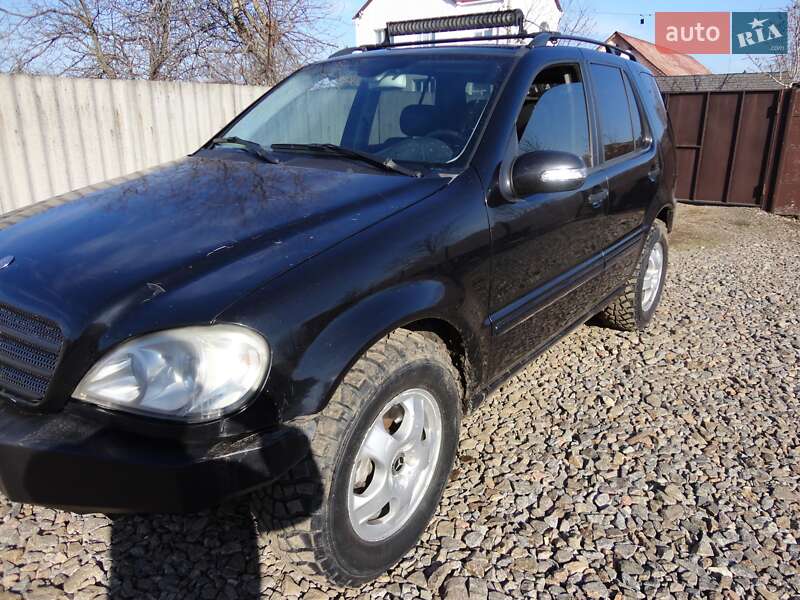 Позашляховик / Кросовер Mercedes-Benz M-Class 2004 в Люботині