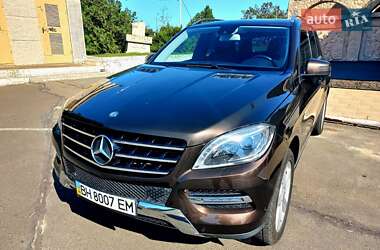 Позашляховик / Кросовер Mercedes-Benz M-Class 2013 в Чорноморську