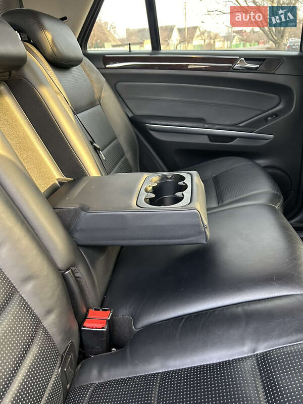 Внедорожник / Кроссовер Mercedes-Benz M-Class 2008 в Черкассах