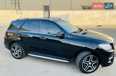 Внедорожник / Кроссовер Mercedes-Benz M-Class 2014 в 