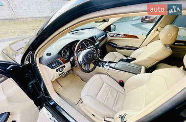Внедорожник / Кроссовер Mercedes-Benz M-Class 2014 в 