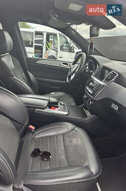 Позашляховик / Кросовер Mercedes-Benz M-Class 2013 в 