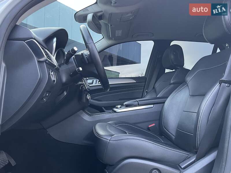 Внедорожник / Кроссовер Mercedes-Benz M-Class 2013 в Киеве
