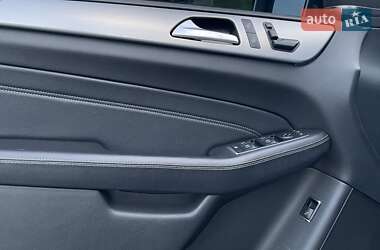 Внедорожник / Кроссовер Mercedes-Benz M-Class 2013 в 