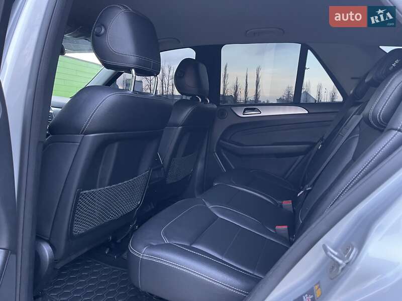 Внедорожник / Кроссовер Mercedes-Benz M-Class 2013 в Киеве