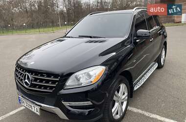 Позашляховик / Кросовер Mercedes-Benz M-Class 2012 в Одесі