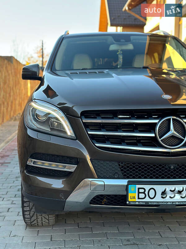 Внедорожник / Кроссовер Mercedes-Benz M-Class 2013 в Тернополе