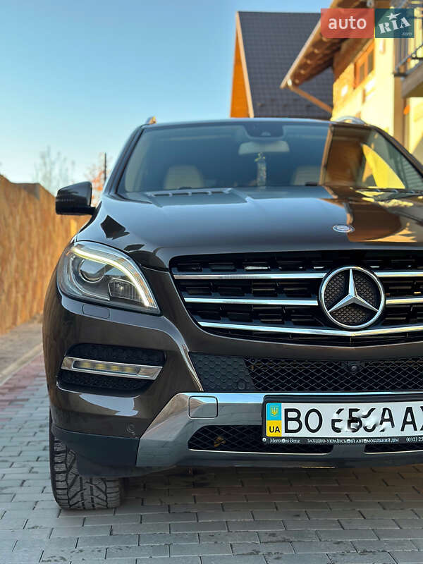 Внедорожник / Кроссовер Mercedes-Benz M-Class 2013 в Тернополе